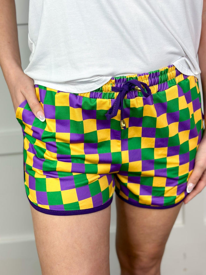 Beads And Bourbon Checkered Drawstring Everyday Shorts